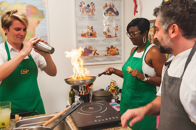 4h Cooking Class in Cancun with 8 Recipes & Bottomless Drinks - Small-group attention (max 6) makes the difference