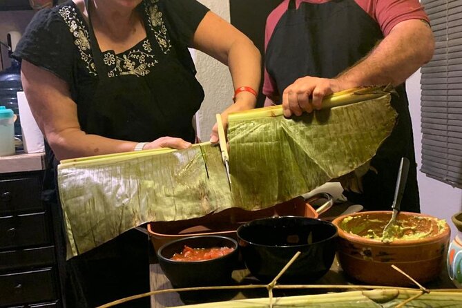 4h Cooking Class in Cancun with 8 Recipes & Bottomless Drinks - Take-home value: digital recipes and a Cancun food guide