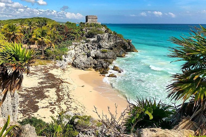 4x1 Tour to Tulum, Coba, a Cenote and Playa del Carmen for only one price! - Guide and group reality: easy to follow, but language is still a factor