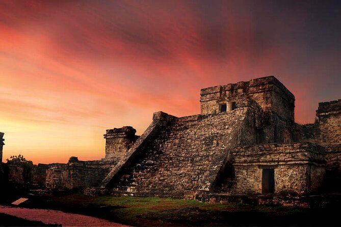 4x1 tour:Tulum/Coba,Cenote,Mayan Village& 5th Av Playa del Carmen - Playa del Carmen and 5th Avenue: Your One-Hour Dose of Beach-City Life