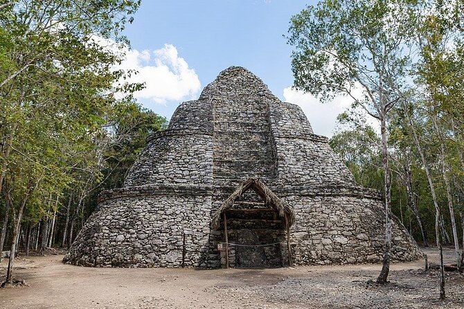 5x1 Tour: Tulum Coba Cenote Mayan Village and Playa del Carmen - Stop 2: Lunch at the Cobá area—buffet and recharge time