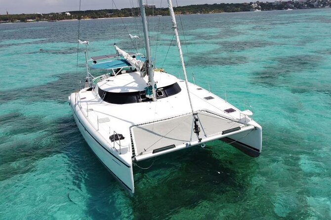 7hrs / 46ft Catamaran Private Charter From Cancun to Isla Mujeres - Private catamaran to Isla Mujeres: why it feels like a real upgrade