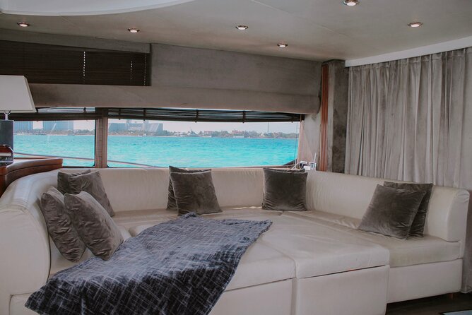 82 Feet Mega Yacht Rental up to 15pax in Cancun - Price and value: what $7,900 per group really means