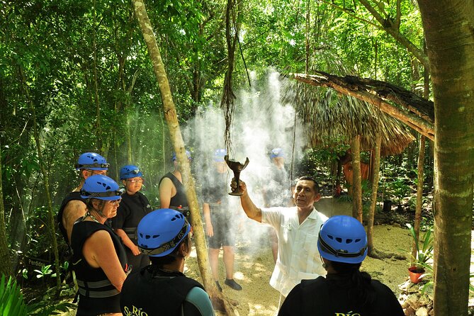 A secret river adventures tour. Explore the nature wonders of the Riviera Maya - Locker time and equipment: how they manage your stuff