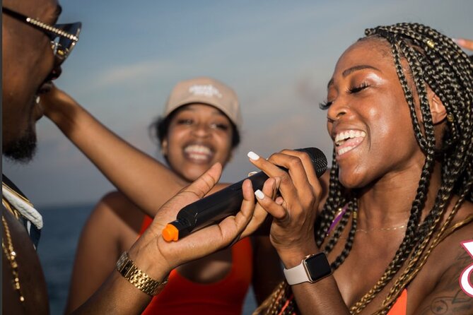 Adults only Hip Hop Sessions Boat Party Cancun - Photos Included: How You’ll Get Your Pictures