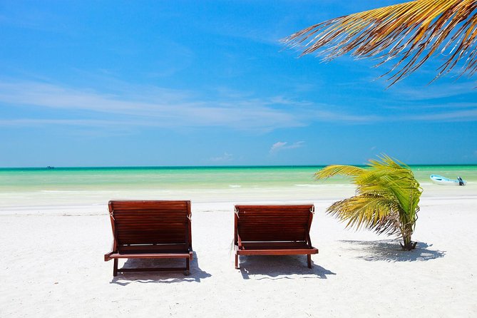 Airport transfers to Isla Mujeres - Comfort and Privacy: How That Changes Your Isla Mujeres Arrival