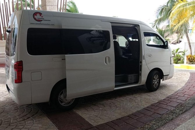 Airport Transfers to Puerto Morelos - Private van (ROUND TRIP) FLAT RATE - Small comforts on board: waters and beers, and how to handle them