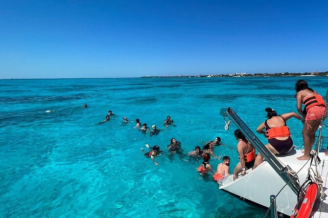 All Inclusive Isla Mujeres Catamaran - The Big Moment: Snorkeling at El Meco Reef (Isla Mujeres)