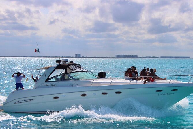 Beautiful Yacht SeaRay 48ft / 15PAX 25P16 - Who this yacht rental suits best