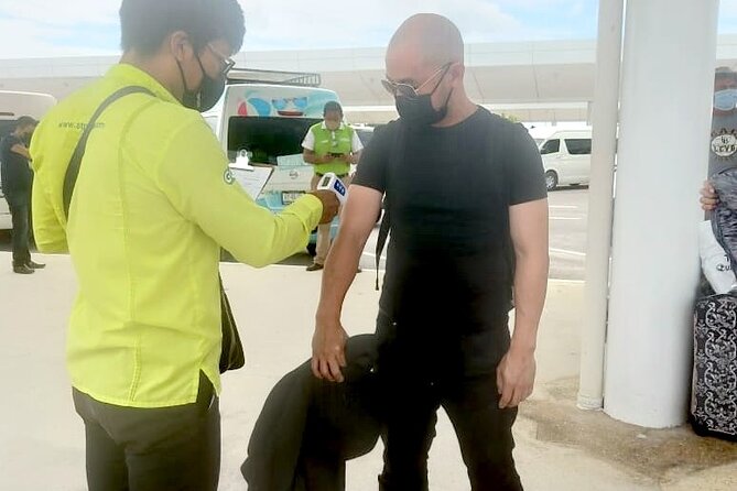 Black Luxury Van WiFi arrivals aboard from Cancun Airport - Flight Tracking Rules: What Happens If Your Plan Changes