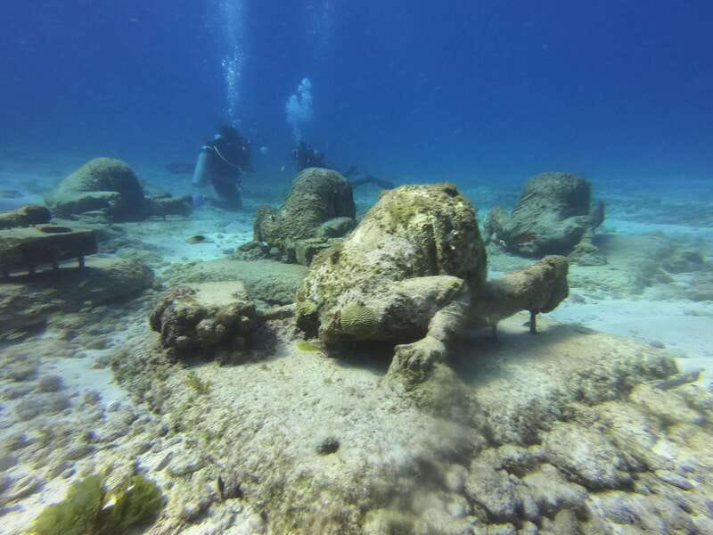 Cancun: 2-Tank Dive for Beginners with MUSA and Reef Dive - The Start: Theory That Focuses on What You Actually Need