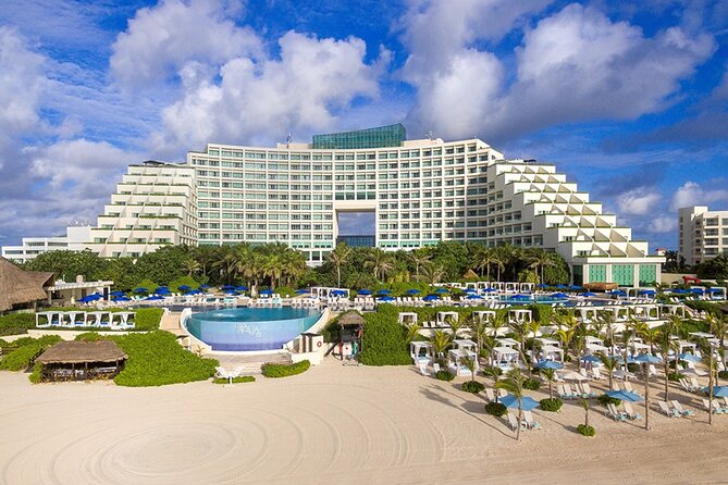 Cancun Airport and Live Aqua Beach Resort Cancun Private Shuttle - Price and value for a group of up to 5