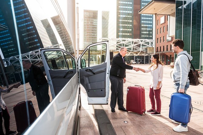 Cancun Airport Departure transfer from Hotel Zone, Puerto Juarez, Puerto Morelos - Entering the Right Zone: Where This Transfer Works Best
