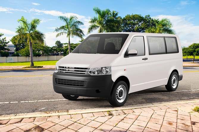 Cancun Airport Hotel Private Transfer by Minivan - Price Per Group: How $31.50 Can Be Real Value (or Not)