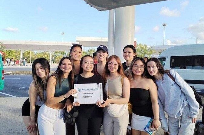 Cancun Airport Private Transfers to Playa del Carmen 30 Miles - Inside the Vehicle: Air-Conditioned Comfort With Real-World Help