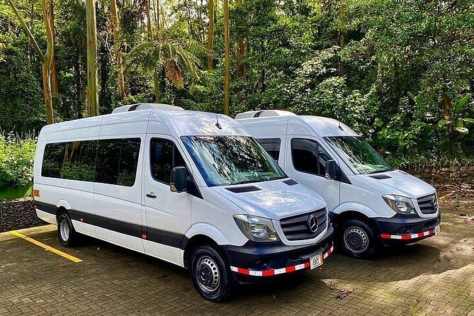 Cancun Airport Shared Transfer - The ride itself: shared route, air-conditioning, and a short hop