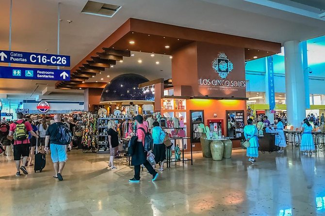 Cancun Airport Taxi Service - Flight Tracking and Bilingual Drivers: Reducing the Weird Stuff