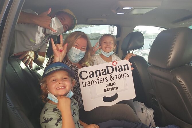 Cancun Airport Transfers - Private Van ROUND TRIP - Finding Your Driver Outside Cancun Airport Doors