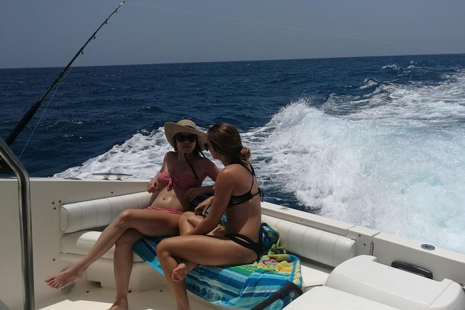 Cancun Boat Tour to Isla Mujeres on Luxury Yacht with Chef -SR55C - Open Bar Hours and the calm of a smaller group