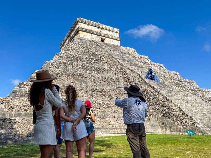 Cancun: Chichen Itza, Ek Balam, Cenote & Lunch - Chichén Itzá with express security: guided meaning plus a real look around