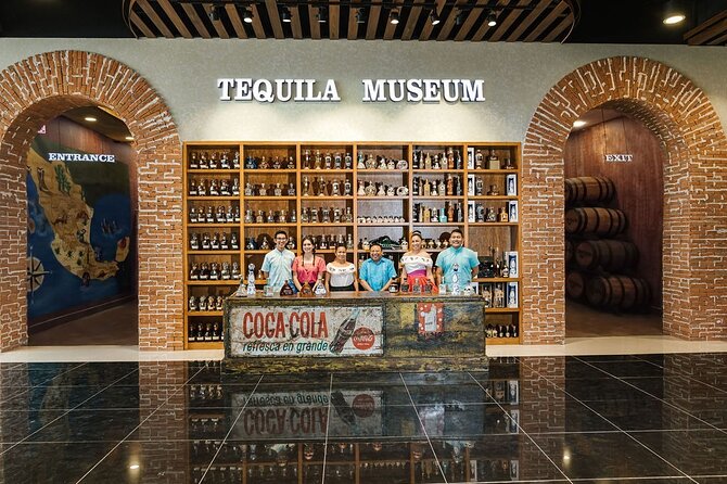 Cancun City Tour + El Meco Ruins Round Transportation - Getting there: pickup options, Oasis Smart, and group limits