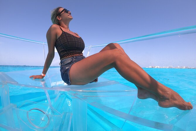 Cancún Clear Boat 90 minutes tour perfect for photos and families - The Pace: Nichupté for 20 Minutes, Cancún for 45
