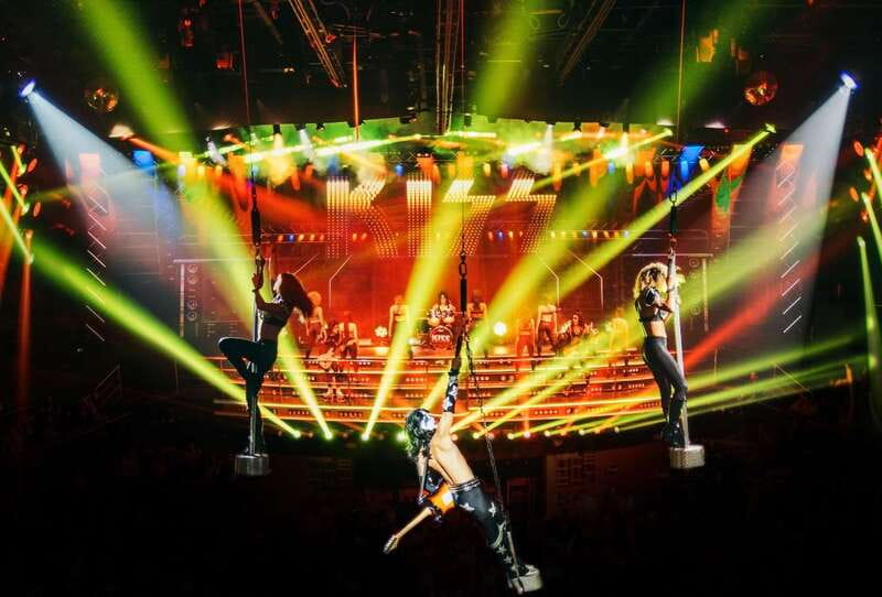 Cancun: Coco Bongo Nightclub Experience - Timing, What to Wear, and Who This Is For