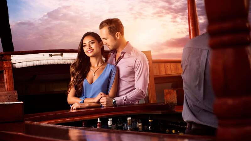 Cancun: Columbus The Romantic Dinner Cruise - Cancun romance at sea: why the Spanish galleon works