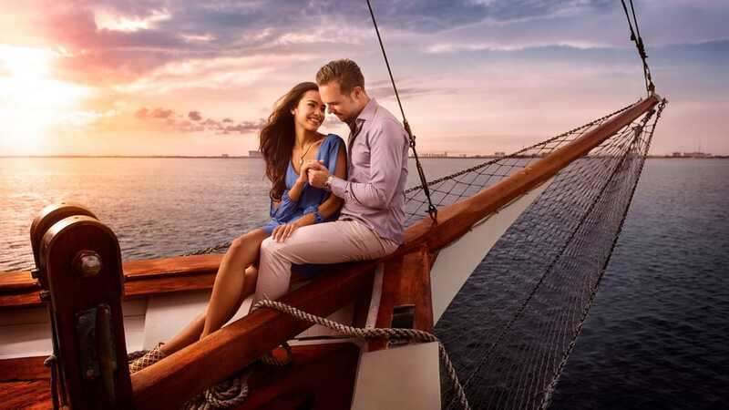 Cancun: Columbus The Romantic Dinner Cruise - Meeting point and getting there without stress