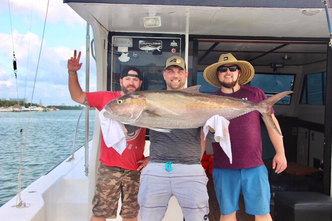 Cancun fishing charter if you don't fish you don't pay 46ft yacht 12pax 25P14 - Crew Support That Makes or Breaks the Day