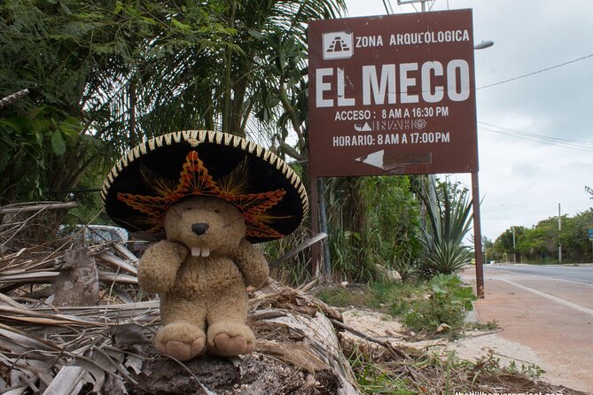 Cancun Guided Sightseeing El Meco Site, Letters and Shopping - México Mágico: ceramics and textiles with an hour to browse