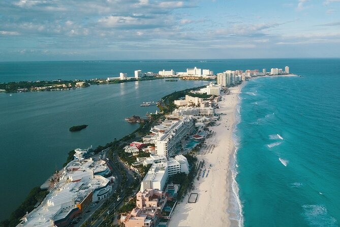 Cancun Guided Sightseeing SkyWheel, Letters and Shopping - Cancun pickup and van comfort: the real difference between easy and stressful