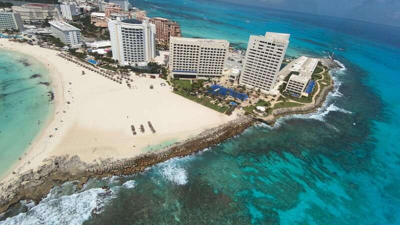 Cancun Hotel Zone: Panoramic Flight - The 30-Minute Flow From ASUR FBO (and why timing feels easy)