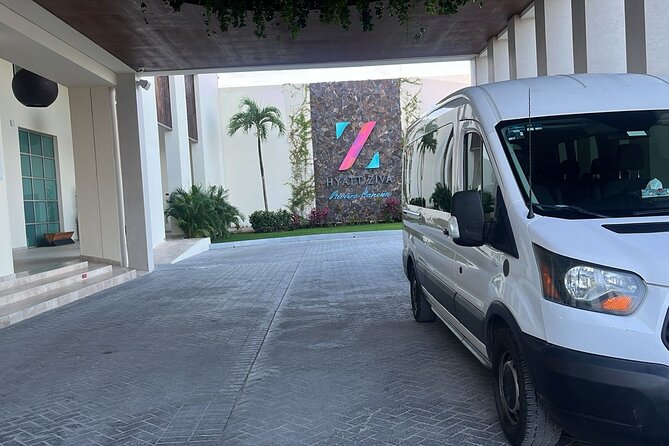 Cancun Hotel Zone Private Airport Transfer - One Way/Round Trip - Flight Tracking and the Name-Board Moment at the Airport