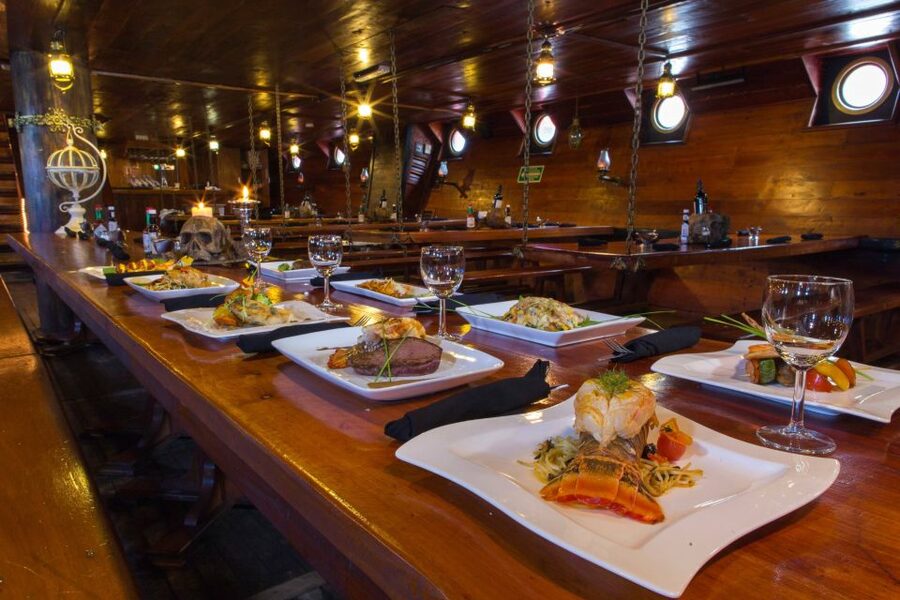 Cancún: Jolly Roger Pirate Dinner Cruise 2025 - What to Bring (and What to Skip) for a Smooth Night