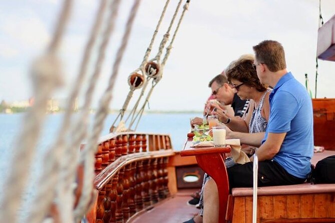 Cancun Lagoon Sunset Sailing Trip aboard classic Galeón with Dinner and Free bar - Getting there smoothly: Marina Aquatours meeting point and hotel pickup