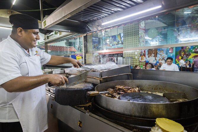 Cancun Local Experience: Taco and Beer Food Tour - The group experience: skip-the-line seating and an English guide