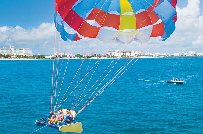 Cancun Parasailing Adventure - The Main Event: 10 Minutes Up to 105 M Over Water