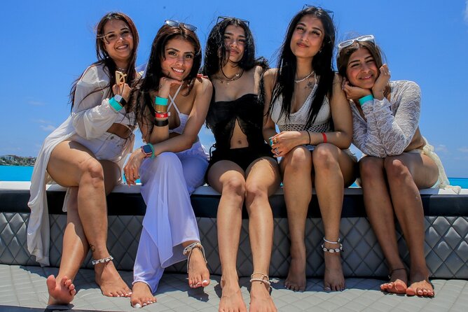 Cancun Private Catamaran to Isla Mujeres with Buffet & Open Bar - Playa Norte Anchor Time: How to Make the Most of One of Cancun’s Best Beach Zones