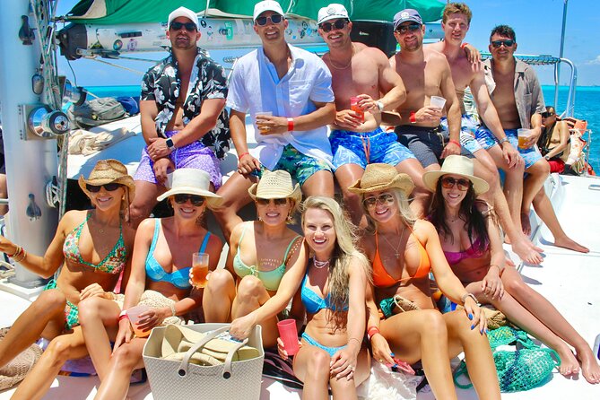 Cancun Private Catamaran to Isla Mujeres with Buffet & Open Bar - Playa Centro and the Beach Club Lunch: Eating Like You Mean It