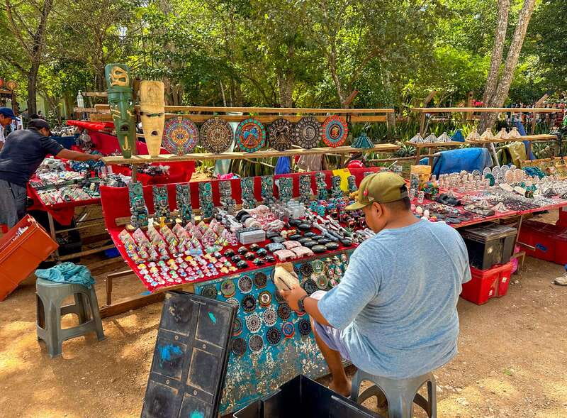 Cancun: Private Chichen Itza Tour, Cenote Swim, & Lunch - Price and logistics: where the value comes from, and where surprises happen