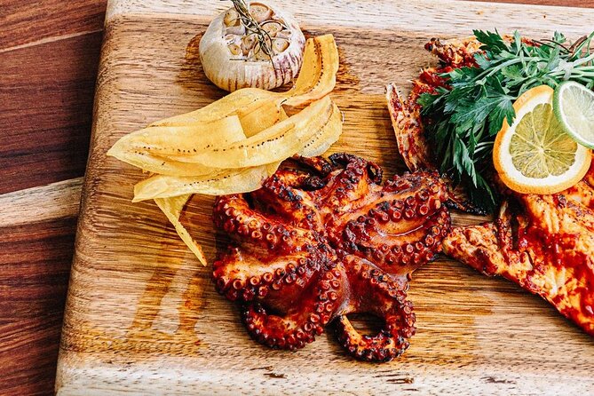 Cancun Seafood Lovers Tour - Parque de las Palapas: your first taste of local Cancun
