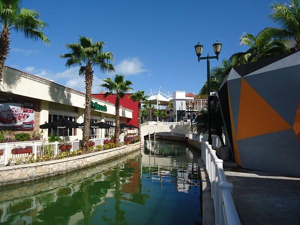 Cancun Shopping Private Guided Tour & City Sightseeing - Key things I’d bet on in this tour