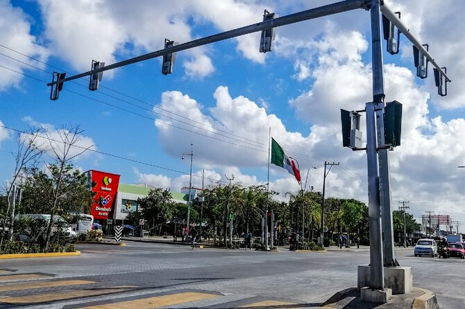 Cancun Shopping Private Guided Tour & City Sightseeing - Transportation and comfort: the hidden value