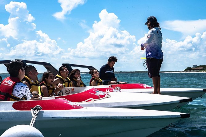 Cancun speedboat and snorkel tour: shared speedboat - Racing through mangroves on Nichupte Lagoon