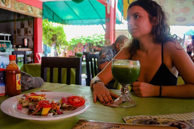 Cancun Walking Food Tour: Local Food, Markets, and Street Art. - Guides, Food Stories, and Street Art on the Walk