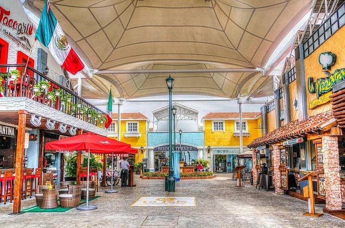 Cancun Walking Tour: Explore Top Sights & Hidden Gems - Avenida Tulum Street Art: Read the Murals Like a Local