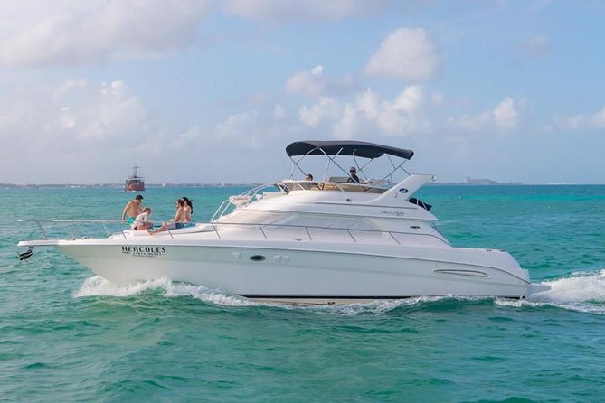 Cancún Yacht Rental SeaRay 46ft 25P13 - 2, 4, or 6 hours: choose your pace without losing the best parts