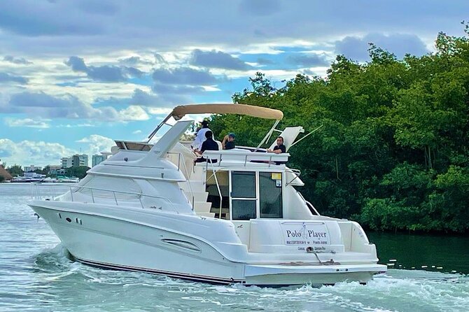 Cancun Yacht Tour - SEARAY YACHT 46 FT GREAT FOR SUNSET 15 PEOPLE MAX 25P9 - Best-fit groups: who should book this yacht tour