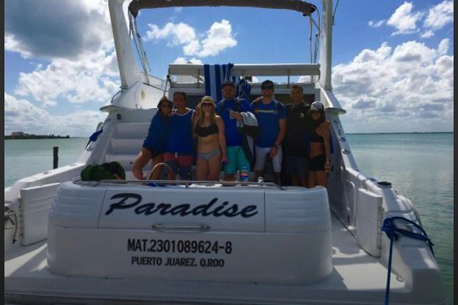 Cancun yachts rental YACHT 46 FT, 15 PAX MAX 25P12 - A private 46-ft yacht in Cancun, without the chaos
